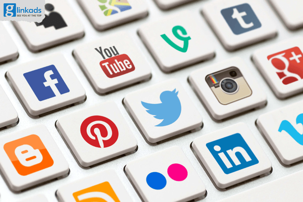 Walled‑Garden: mạng xã hội định hình quảng cáo số và thương mại 2025 Walled‑Garden: mạng xã hội định hình quảng cáo số và thương mại 2025